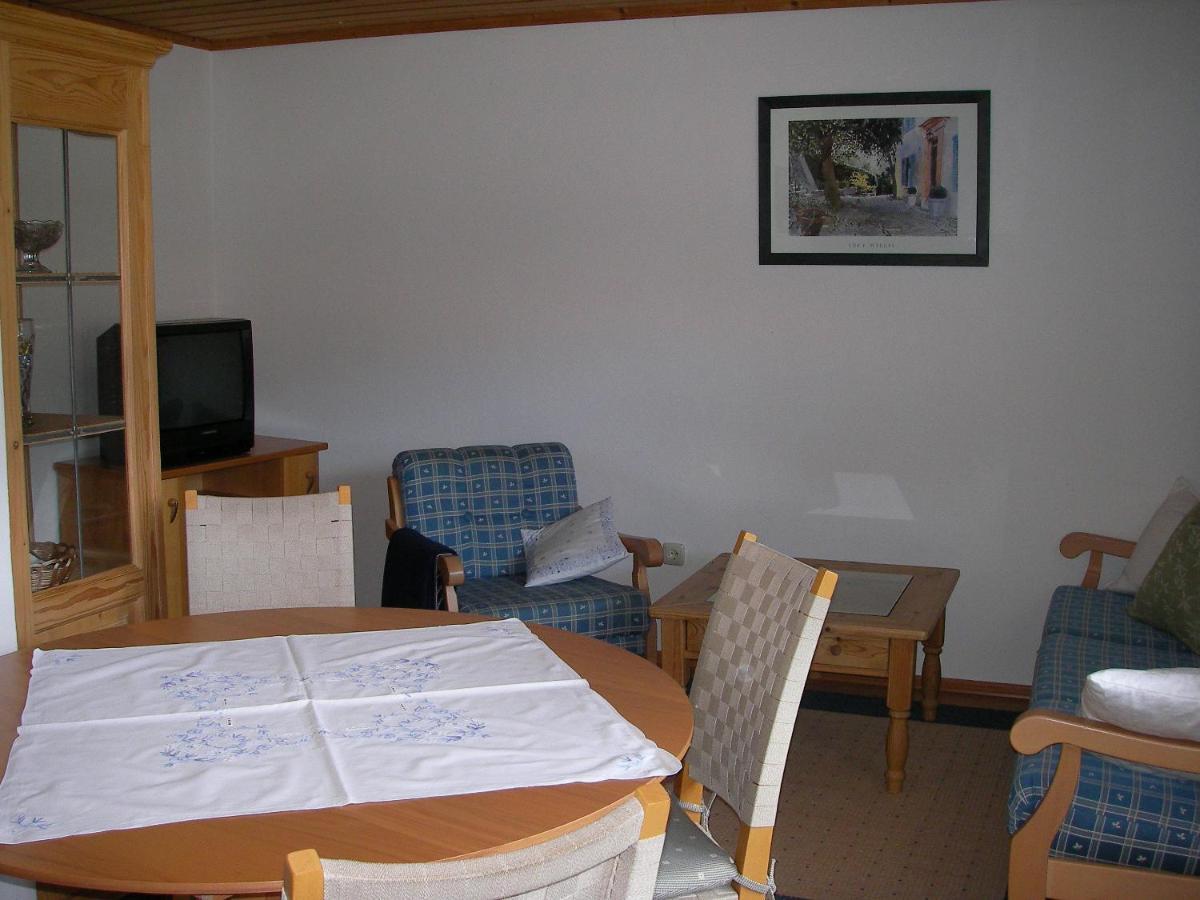Gaestehaus Attenhauser Unterammergau Δωμάτιο φωτογραφία